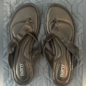 Born Women’s Comfort Leather Flip Flops